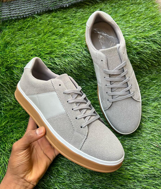 Mocassin
